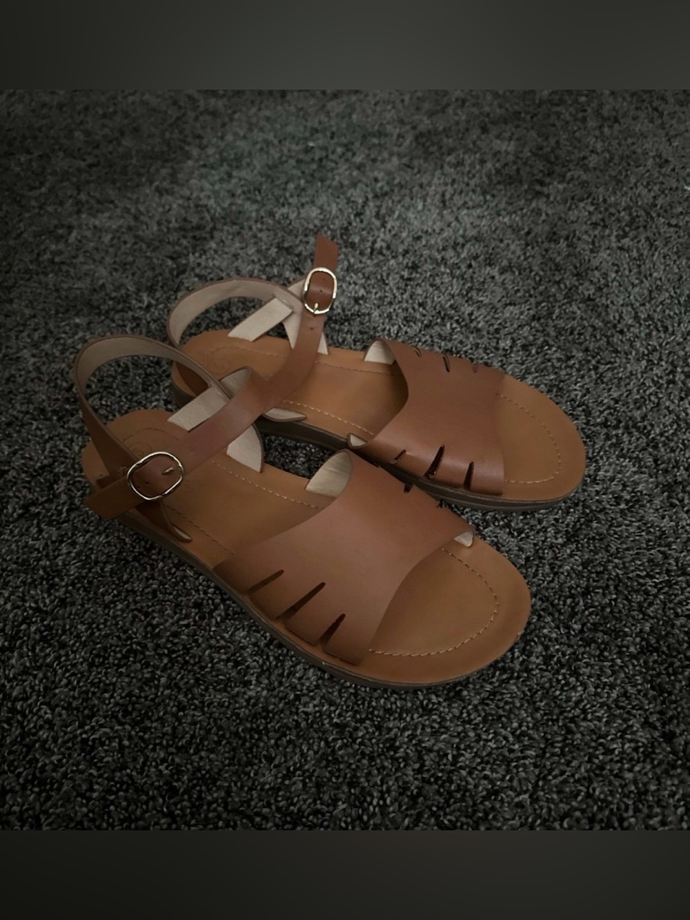 Cat&Jack Brown Sandals Size 5 0585